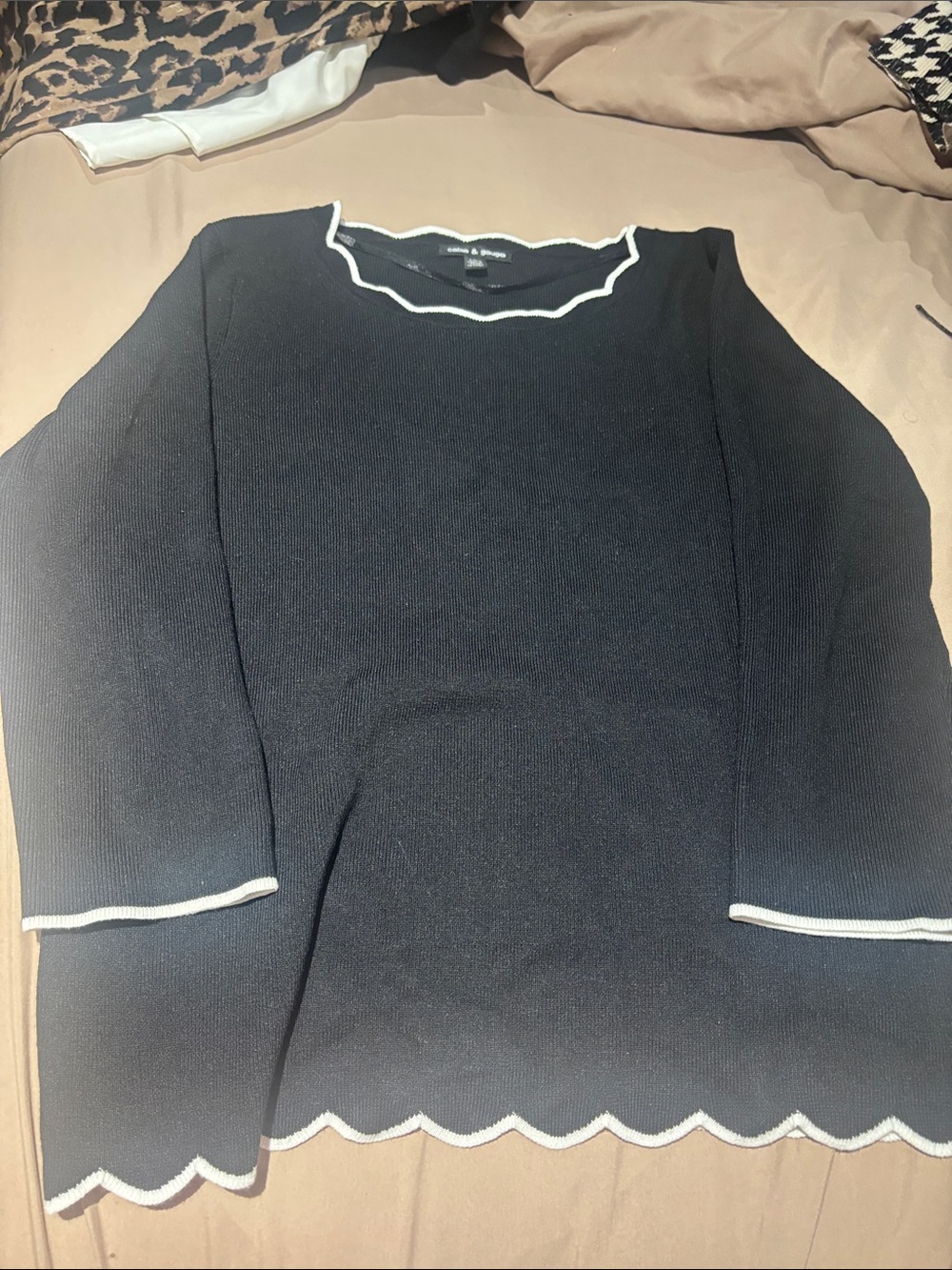 Cable & Gauge Black Sweater with White Scallop Trim